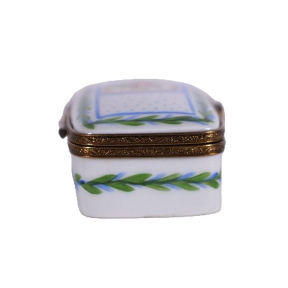 Vintage Limoges Hand-Painted Porcelain Stamp/Trinket Box – Dual Compartment - Picture 7 of 9